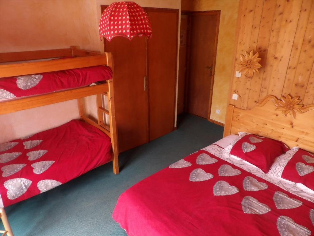 Hotel Les Skieurs Bellevaux Exteriér fotografie